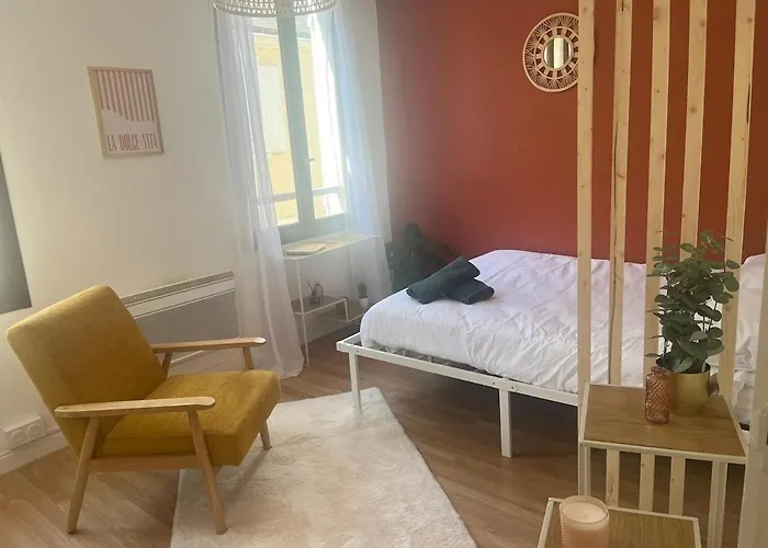 Terracotta Apartment